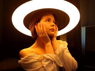 cam girl showing pussy JoslynDelmolino