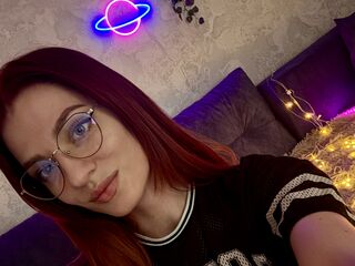 chat room live cam JulietJess
