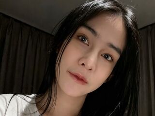cam girl playing with vibrator JureKamol