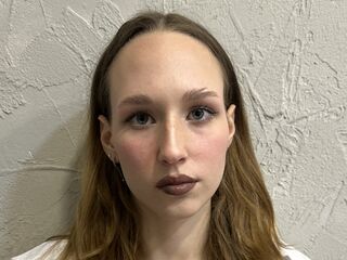 camgirl live sex KatrinJons