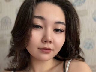 topless webcam girl KrissyHarbick
