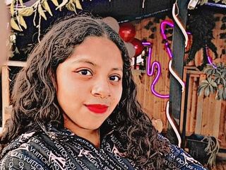 cam girl picture KyraFade