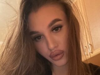 cam babe KyraVictorine