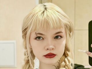 beautiful webcam girl LatashaLafevre