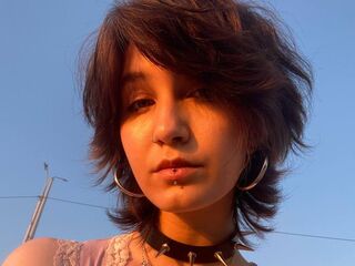 naked camgirl photo LatoshaZayicek