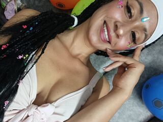 naked webcamgirl photo LauSanders