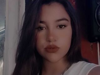 girl cam LauWillson