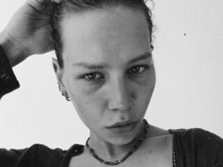 camgirl live sex LeeanneYepes