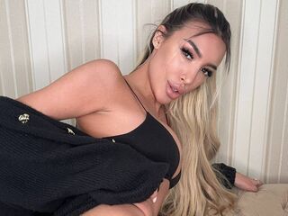 naughty webcamgirl LexiAce