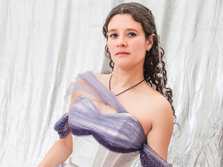 girl showing tits LiaRobs