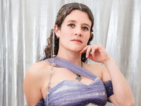 camgirl shaving pussy LiaSannin