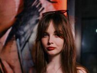 naughty camgirl masturbating with dildo LisaDrake