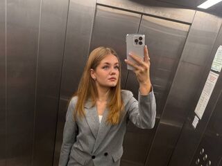 cybersex chat room LizzieIacovino