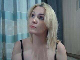 hot striptease cam LyndaHuppenbauer