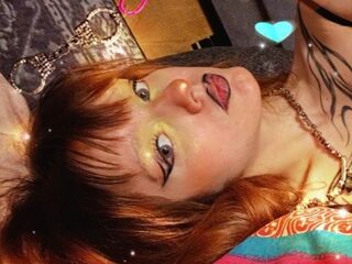 girl LyndseyLindow