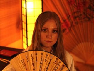 free live cam MandiKressierer