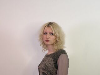 fingering webcamgirl picture MandyZillman