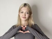 strip tease MargaretKues