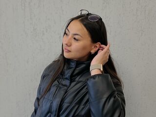 hot cam girl MargyTvedt