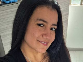 hot camwhore MariaThomp