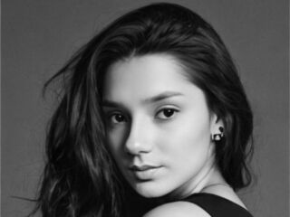 shower livesex MaybelleMenjes