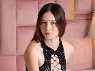 camgirl playing with sex toy MellanieCollins
