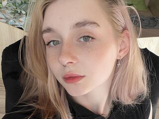 adult web cam chat room MiaMerek