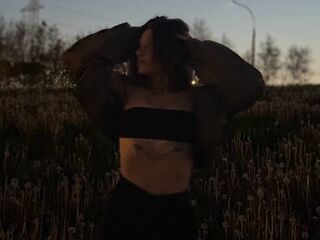 fingering webcamgirl MichelinaBoe