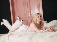 hot camwhore MilaKlark