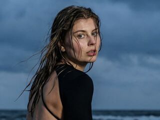 free jasmin webcam MilaOlivers