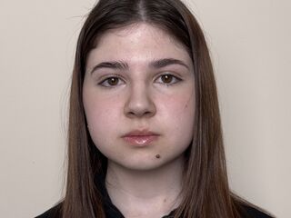 topless camgirl MitsueEnriguez