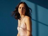 nude webcamgirl picture MolliePoydras