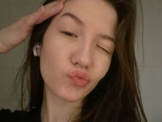 free live webcam chat NoemiMeservy
