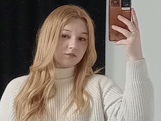 camslut topless PeiGotch