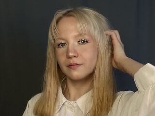 webcam strip tease show RhondaPerry