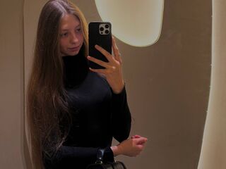 kinky webcam model RoxanneSpector