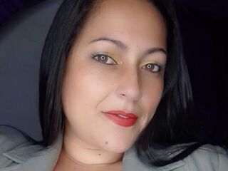 hot strip tease webcam ScarlettBarnes