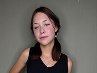 naked webcamgirl SeeMule