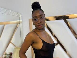 naked girl with webcam fingering SelenaRoas