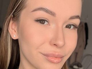 beautiful cam girl SherylMearing