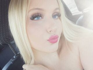 fingering cam whore SixtaCola