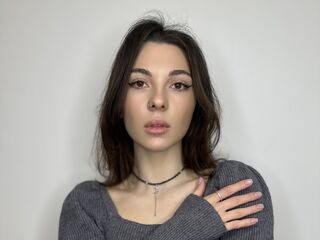 webcam bitch chatroom SkyeSnow