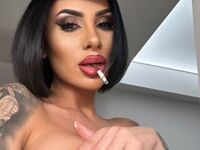 cam girl playing with dildo TheaNoire
