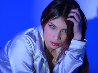 kinky webcam model TiffanySuarez