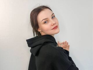 hot striptease web cam ToraMendiaz