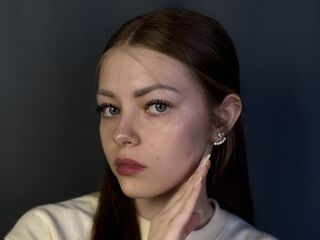 camgirl masturbating with sextoy ValeriaLudewig