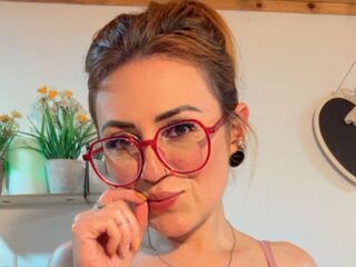live cam girl VictoriaFalon